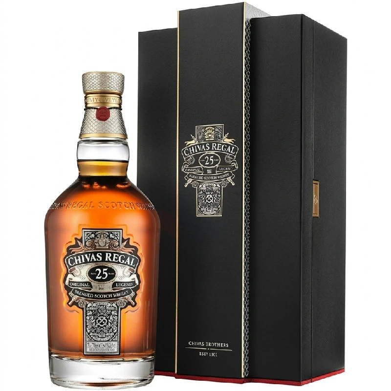 Chivas Regal 25 YO Blended Scotch FL 70 56074 by CHIVAS color Svart