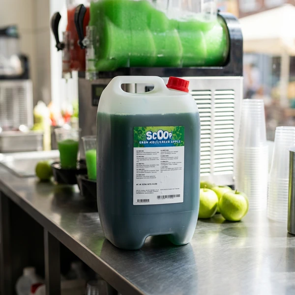 Scoop Slush-Eis Konzentrat Grüner Apfel 10L 65135 by SCOOP color Grön