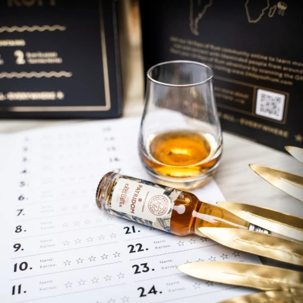 24 Days of Rum Kalender Black Edition 24x2cl JUL120 by 1423 color Svart