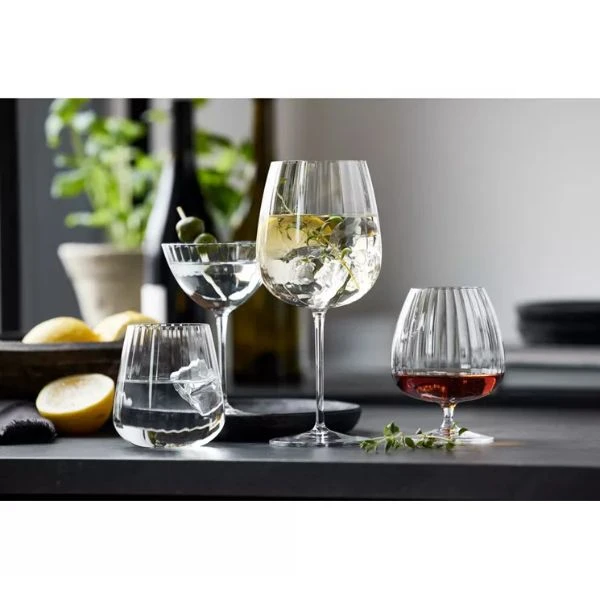 Luigi Bormioli Optica Trinkglas 46,5 cl 94500147 by Luigi Borm color Svart