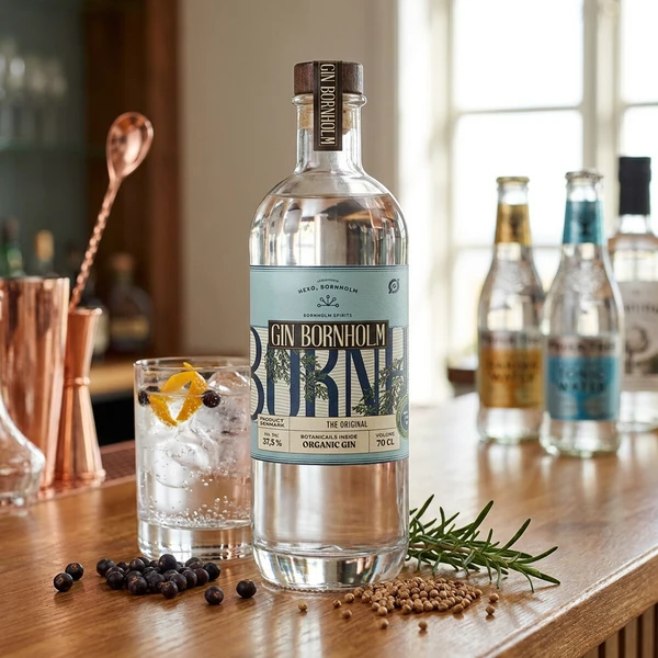 Bornholm Gin The Original FL 70 596023 by Bornholm Spirits color Svart