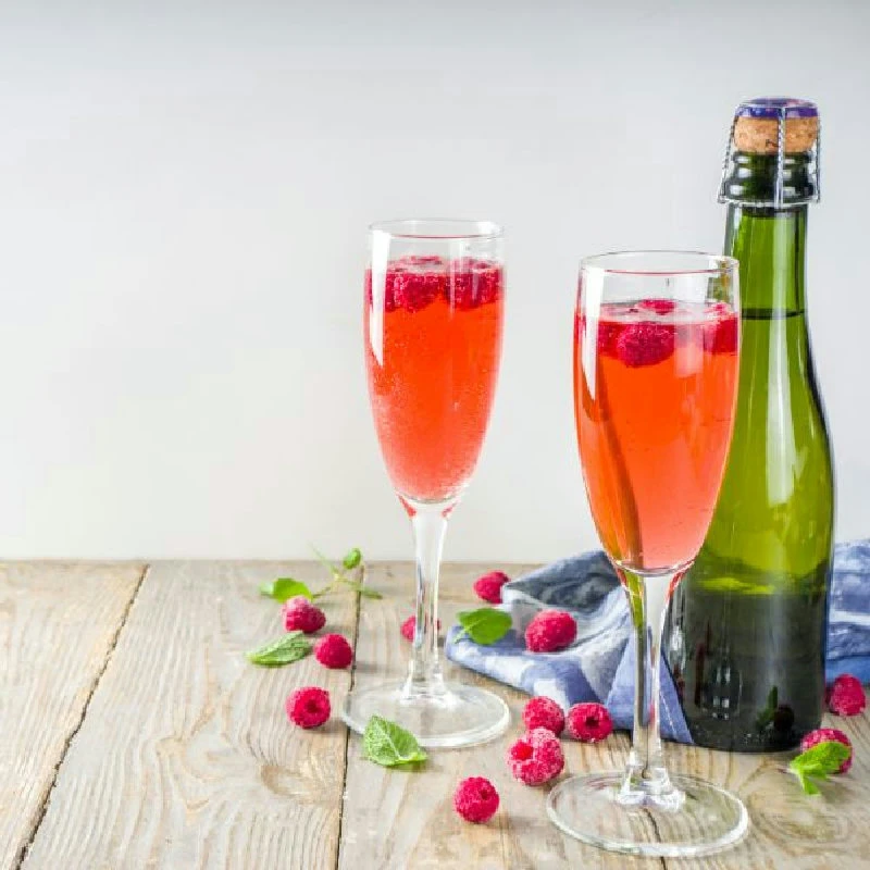 Willkommens-Getränkepaket - Kir (Johannisbeere) Velkomstdrinks3 by Deinhard color Svart
