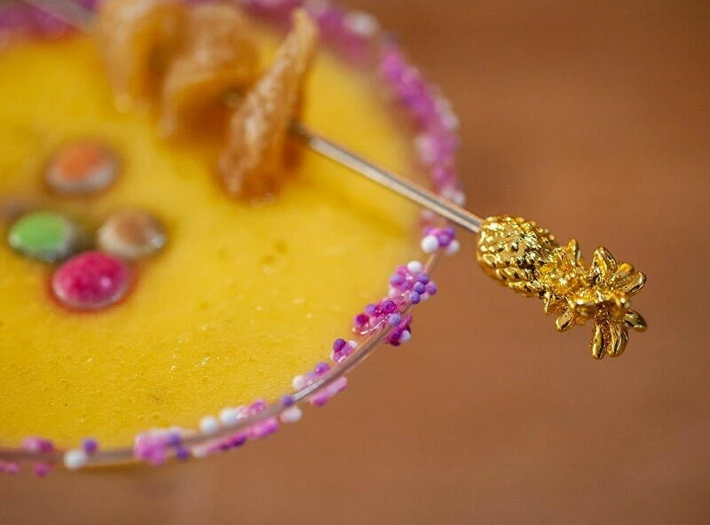 Ananas Cocktailspieße 10er-Pack – Gold BTBL3734 by Beaumont color Goud