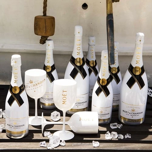 Moët & Chandon Impérial ICE 150cl 1106735 by Moët & Chandon color Svart