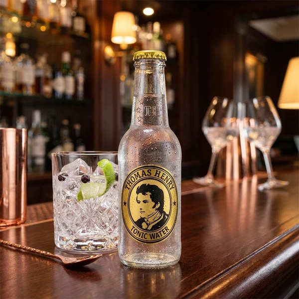 Thomas Henry Tonic Water 20 cl 208097 by THOMASHENR color Svart