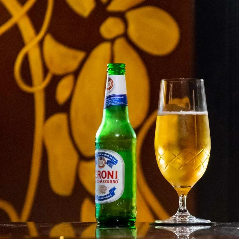 Urban Bar Ginza Diamond Cut Pilsnerglas - 46 cl UB4832 by Urban Bar color Svart
