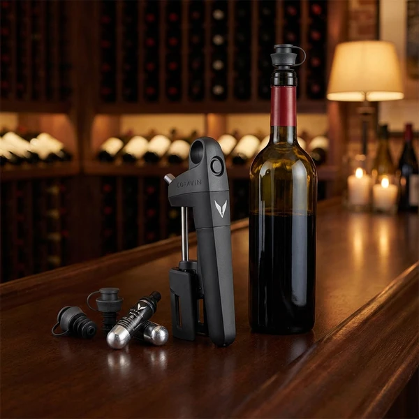 Coravin® Pivot™ Weinkonservierungssystem – Schwarz 112313 by Coravin color Svart