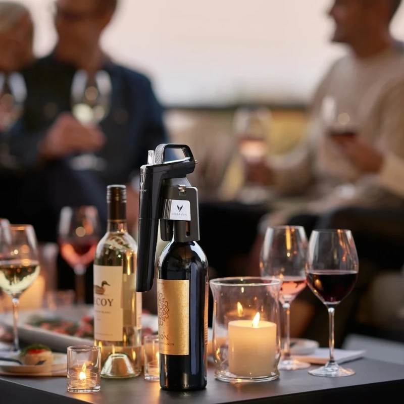 Coravin Timeless Six+ Weinkonservierungssystem – Piano Black 112326 by Coravin color Piano Svart