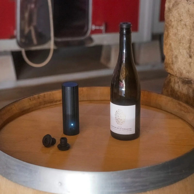 Gard'Vin ON/OFF Power – elektrische Wein-Vakuumpumpe 95738 by L'Atelier du Vin color Svart