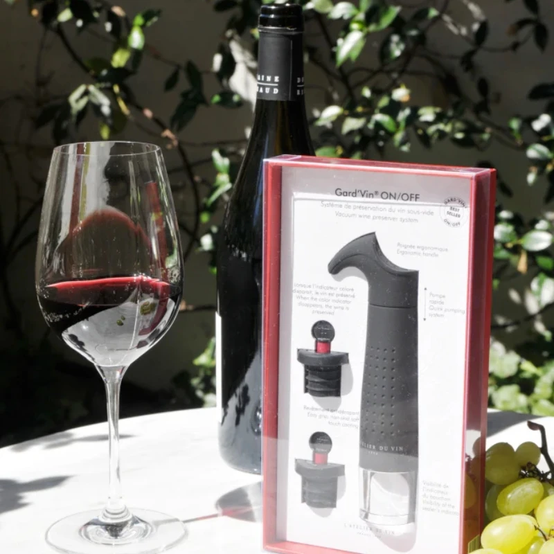 Gard'Vin ON/OFF Wein-Vakuumpumpensystem 95382 by L'Atelier du Vin color Svart