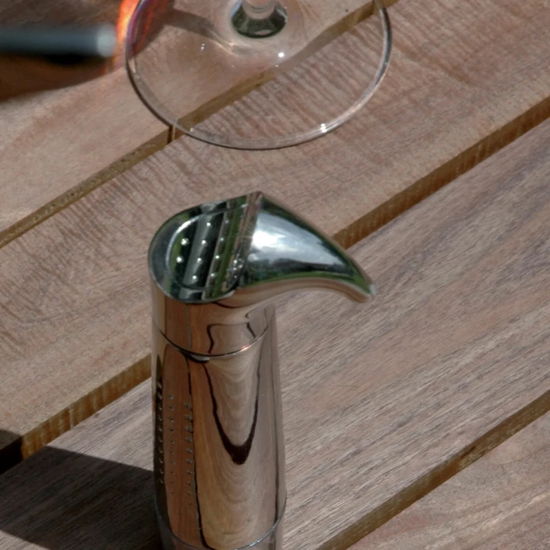 Gard'Vin ON/OFF Metal – Vakuumpumpe 95243 by L'Atelier du Vin color Svart