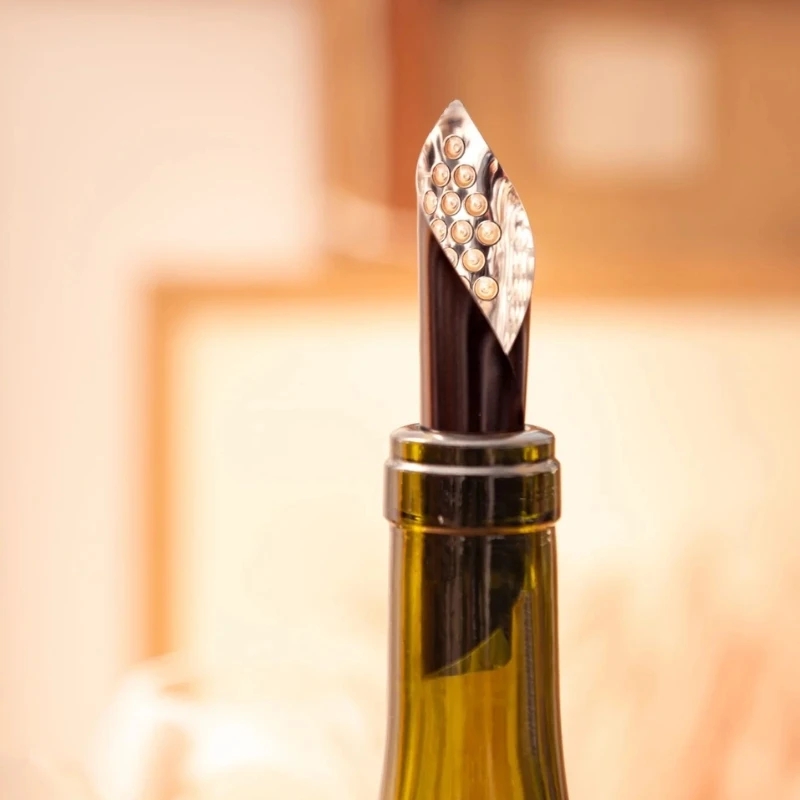 Verseur Aérateur Souple Silver & Black – Weinausgießer 95506 by L'Atelier du Vin color Svart