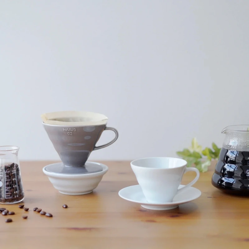 HARIO V60 Keramik Colour 02 Kaffeefilter - Grau VDC-02-GR by Hario color Svart