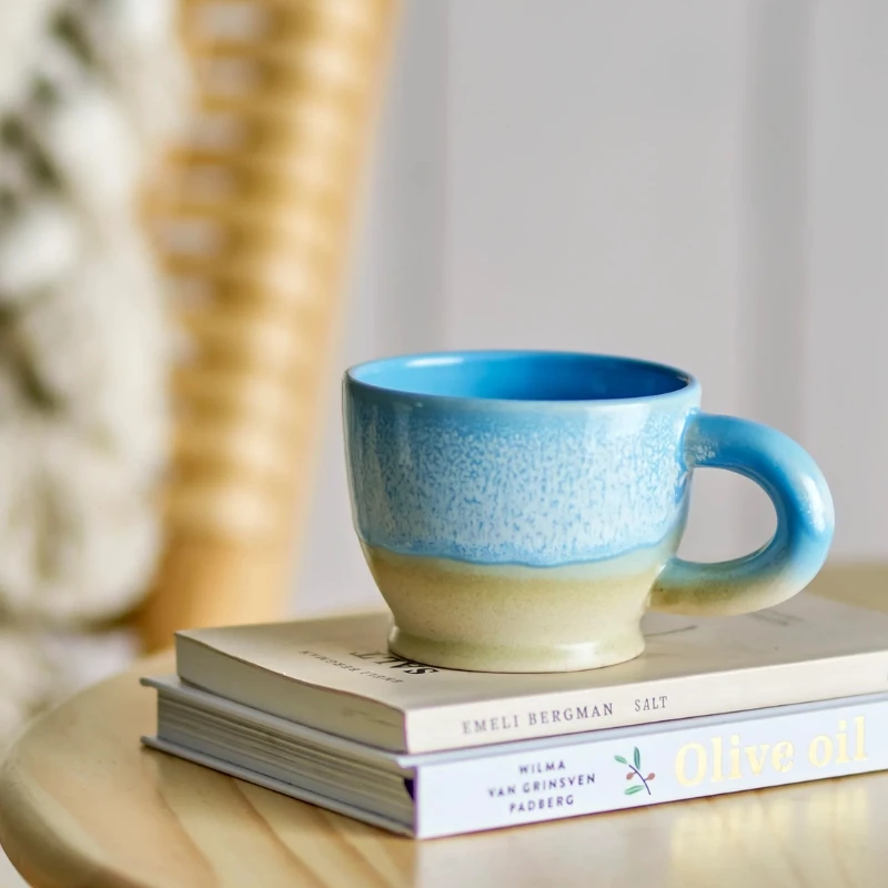 Safie Becher - Steingut - 30 cl Blau 82057672 by Bloomingville color Svart