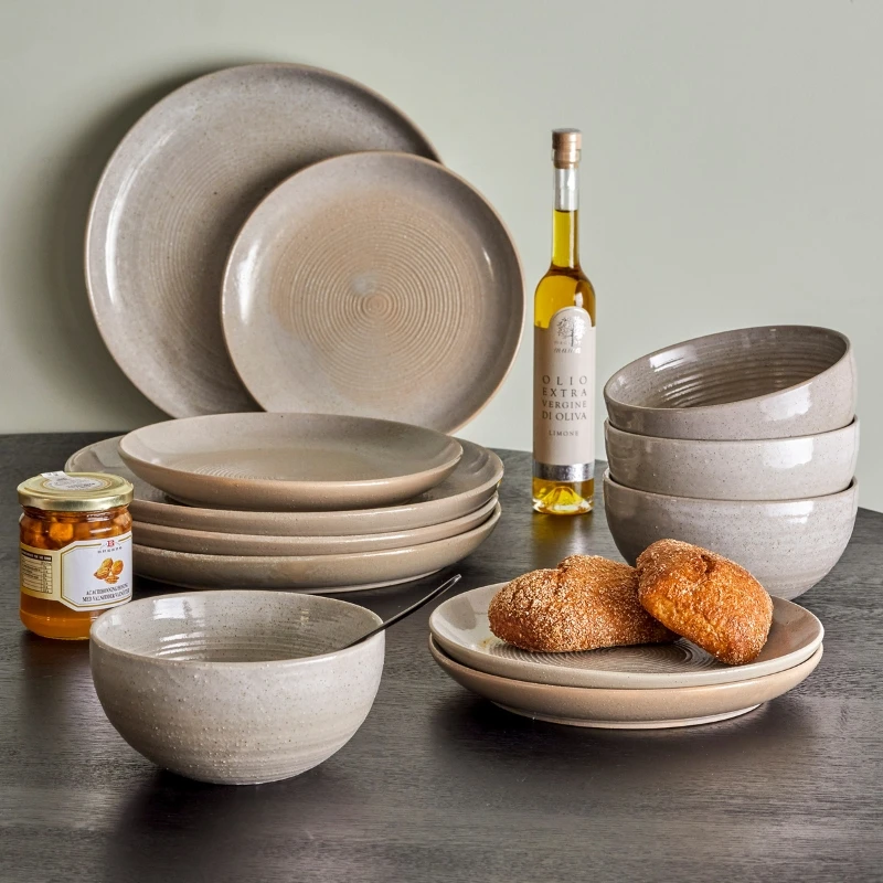 Taupe Geschirr-Set, Grau, Steingut 4 x 3 Stk. 82060575 by Bloomingville color Svart