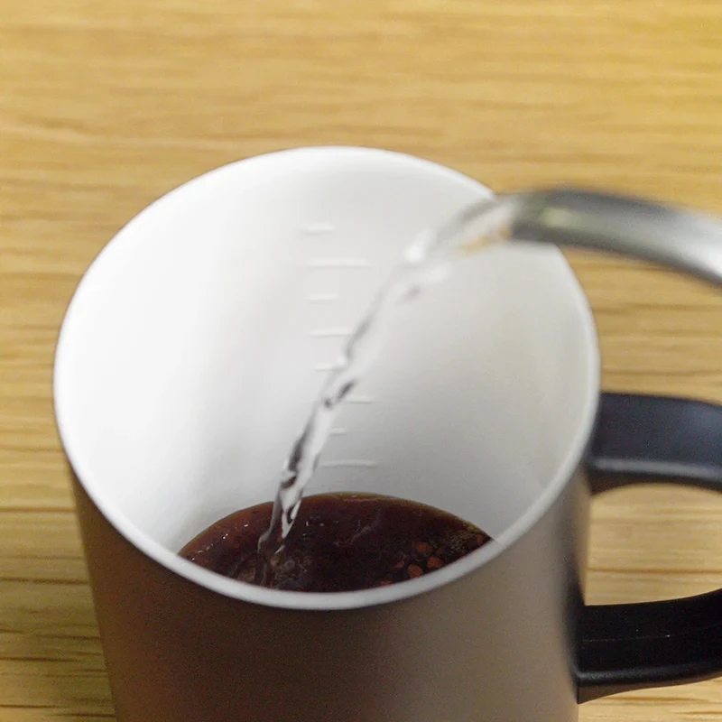 Thermobecher mit Keramikbeschichtung (doppelwandig) – Hario CMG-350-B by Hario color Svart