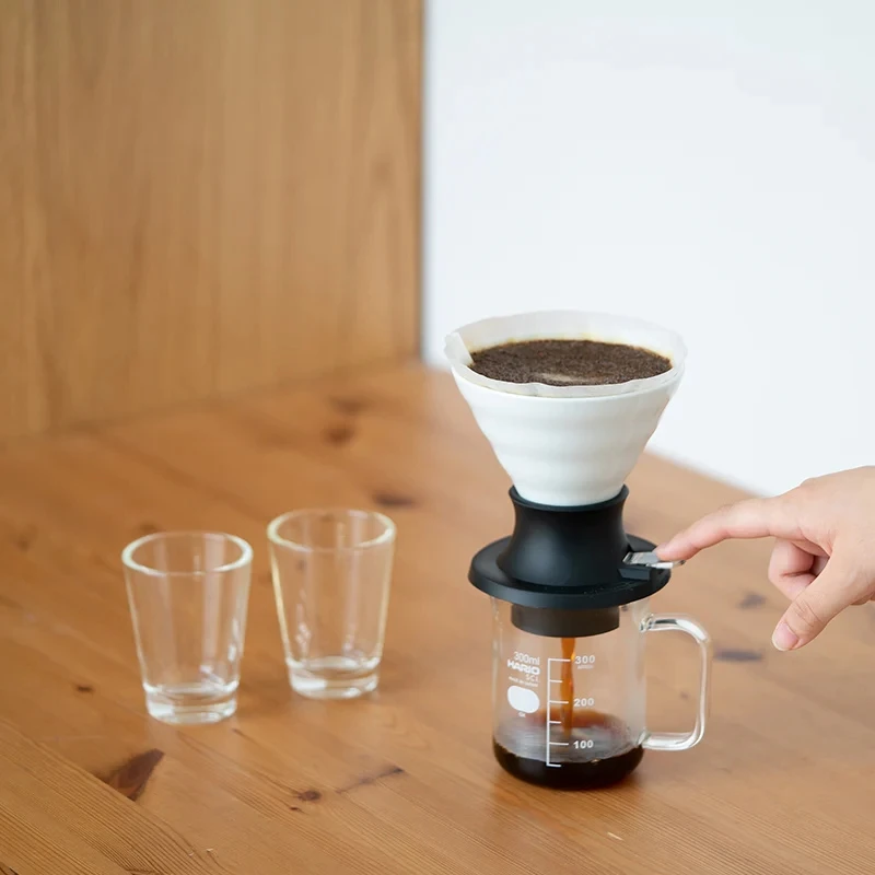 Keramik Immersion Dripper SWITCH 200 ml – Hario SSDC-200-W by Hario color Svart