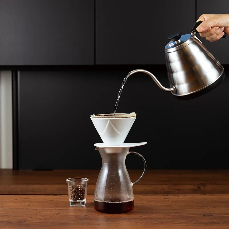 HARIO V60 One Pour Dripper MUGEN Keramik - Weiß VDMU-02-CW by Hario color Svart