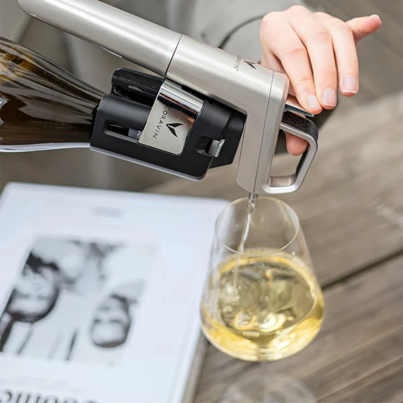 Coravin Timeless Six+ Weinkonservierungssystem - Rot Limited Edition 112460B by Coravin color Röd