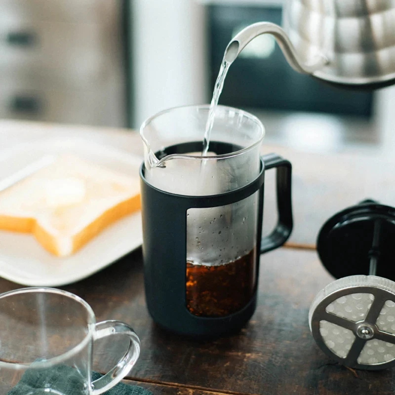 Hario Cafe Press U French Press 600 ml - Schwarz CPU-4-B  color Svart