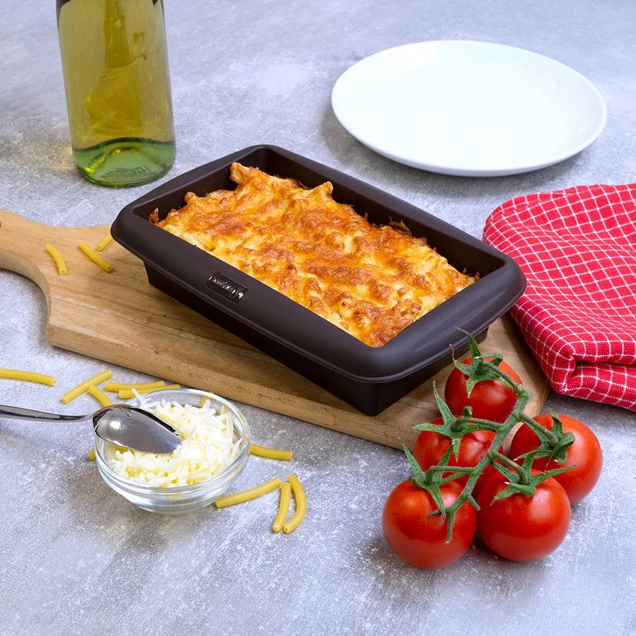 Lurch Flexiform Lasagneform Silikon Braun 14,5x22,5 cm LU85057 by LURch color Svart
