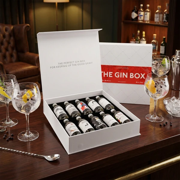 The Gin Box World Tour 2nd Edition Ginbox20 by The Ginbox color Svart