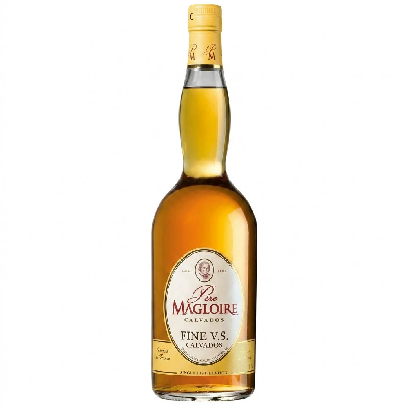 Calvados Pere Magloire Fine FL 70 50078 by PEREMAGLOI color Svart