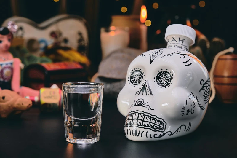 Kah Tequila Blanco FL 70 53027 by KAH color Svart
