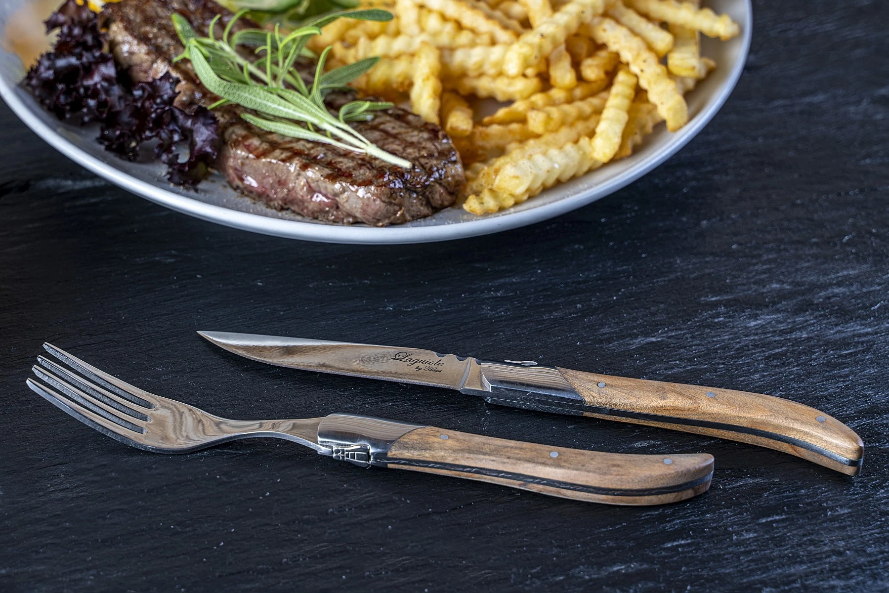 Laguiole By Hâws Steakmesser in Geschenkbox – 6-teilig 30-LG0022 by Laguiole By Hâws color Silver