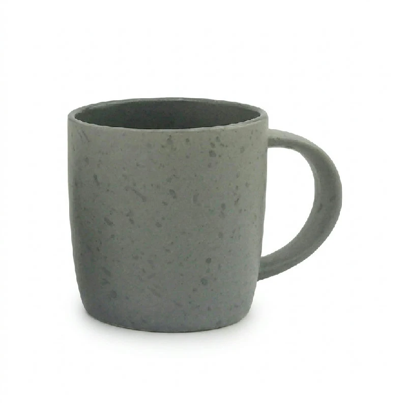 Steingut Becher mit Henkel, Grau, 8,7 x 9,2 cm 5010332 by stentøj color Grijs