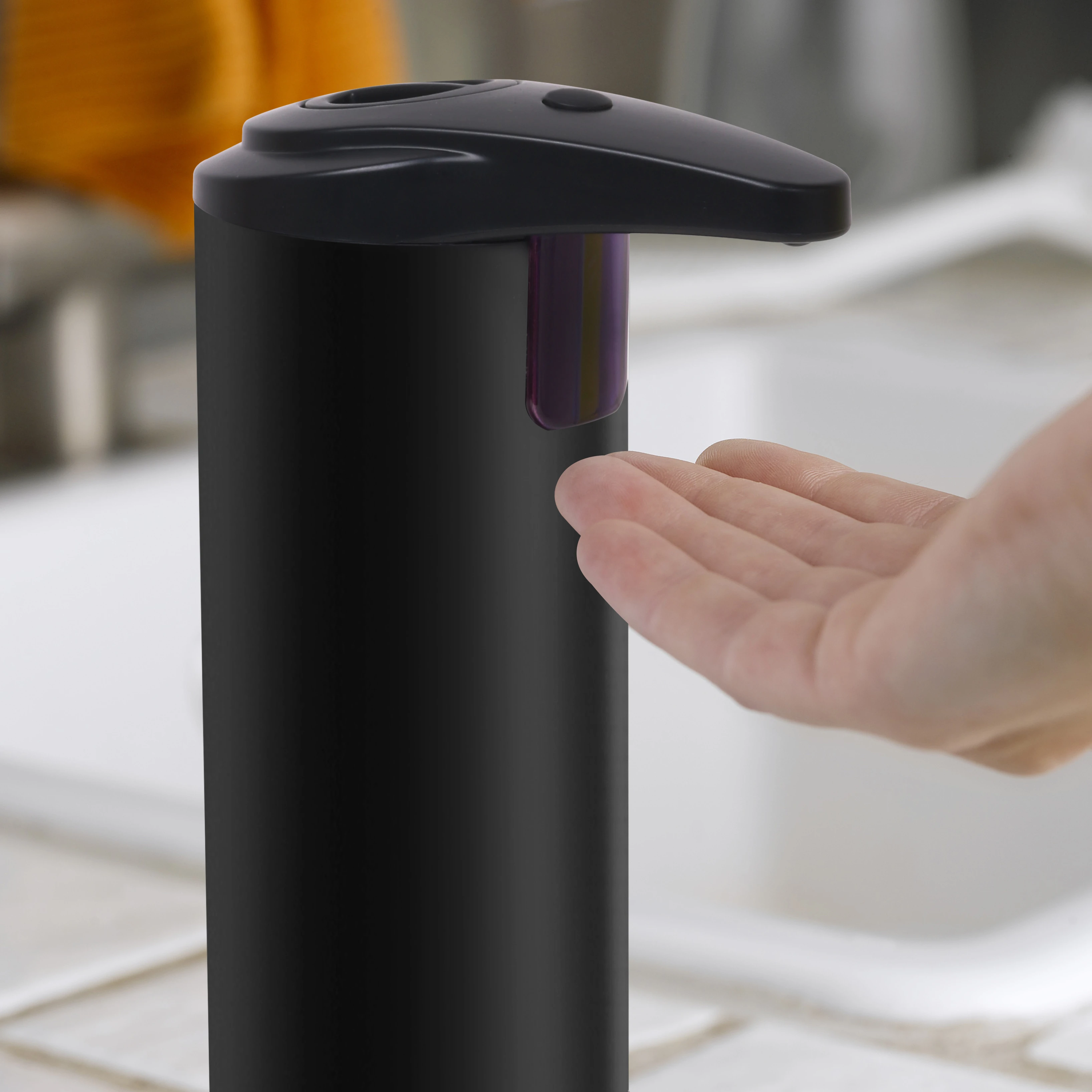 Berührungsloser Spender mit Sensor Schwarz 200 ml ST60016 by Steel-Function color Svart