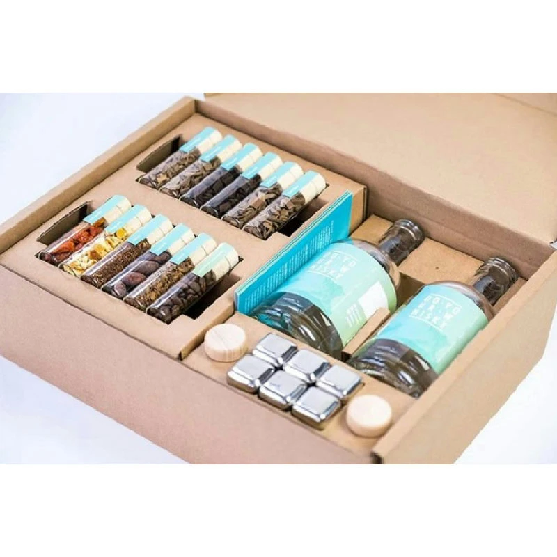 Machen Sie Ihre eigene Whiskey-Geschenkbox - Machen Sie Ihren eigenen Whiskey Doyourown3 by Rbdrinks color Svart