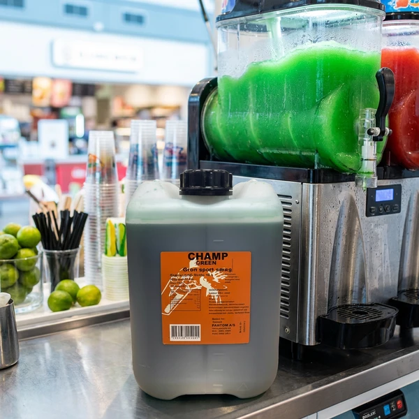 Champ SlushIce Green Sport 10L 218447 by CHAMP color Svart