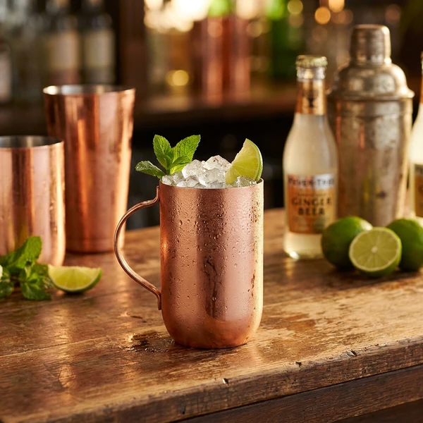 Hoher Moscow Mule Becher Kupfer BTBL3982 by Beaumont color Svart