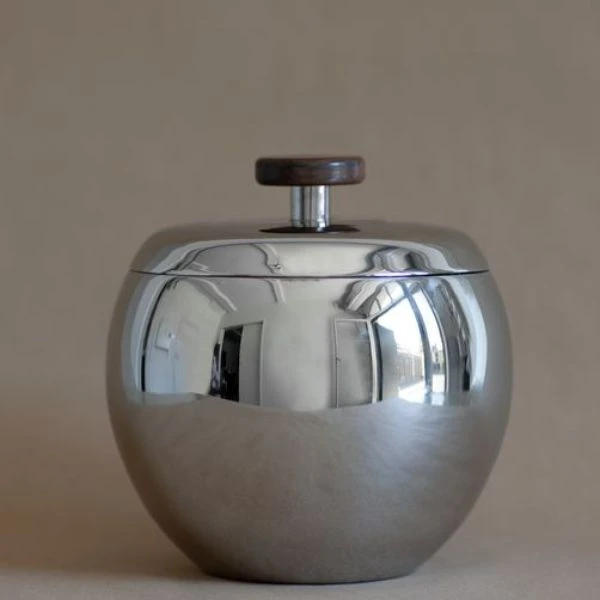 Kay Bojesen Eiskübel 1,5 L kb431 by KAY BOJESEN color Svart
