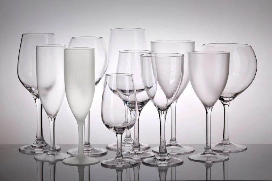 Vin Frosted 25 cl 300151 by GLASS4EVER color Helder
