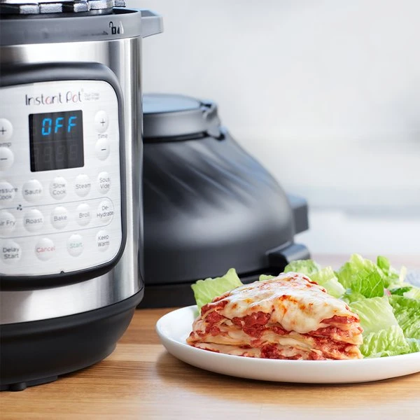 Instant Pot Pro Crisp 8 Multi-Schnellkochtopf und Heißluftfritteuse 81-140-0027-01-EU by Instant po color Svart