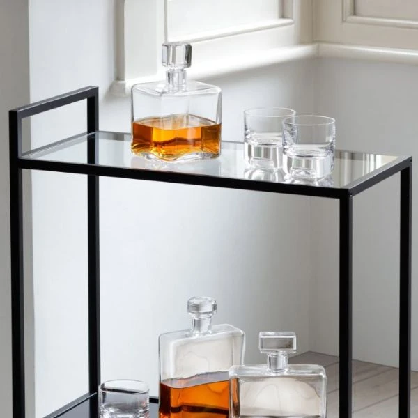 LSA Cask Kvadrat Whiskykaraffe 1L LKC04 by LSA INTERNATIONAL color Svart