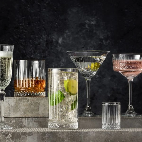 Cocktail Coupe Winchester 2er-Set Ravenhead® 26 cl Ø 10x17cm KR41456 by RAVENHEAD color Svart