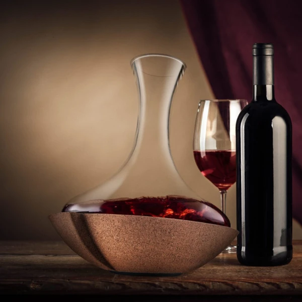 Swirling Vacuvin® Dekantierkaraffe V76010602 by VACUVIN color Svart
