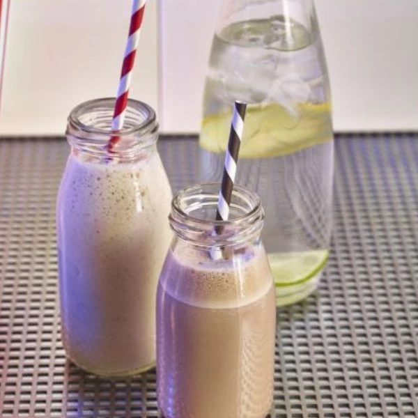Mini-Milchflasche für Cocktails/Milkshakes 25 cl MMB250 by Genware color Svart