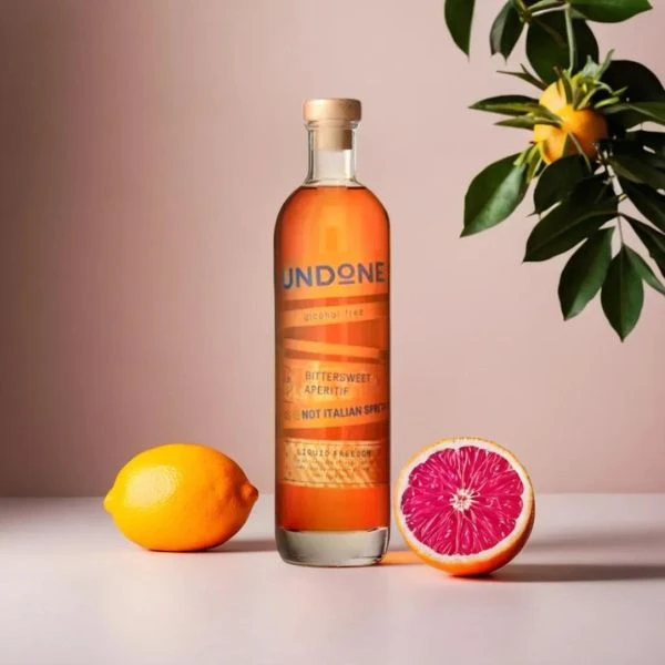 Undone Nr. 5 Nicht Italienischer Spritz (alkoholfrei) FL 70 55950013 by Undone color Svart
