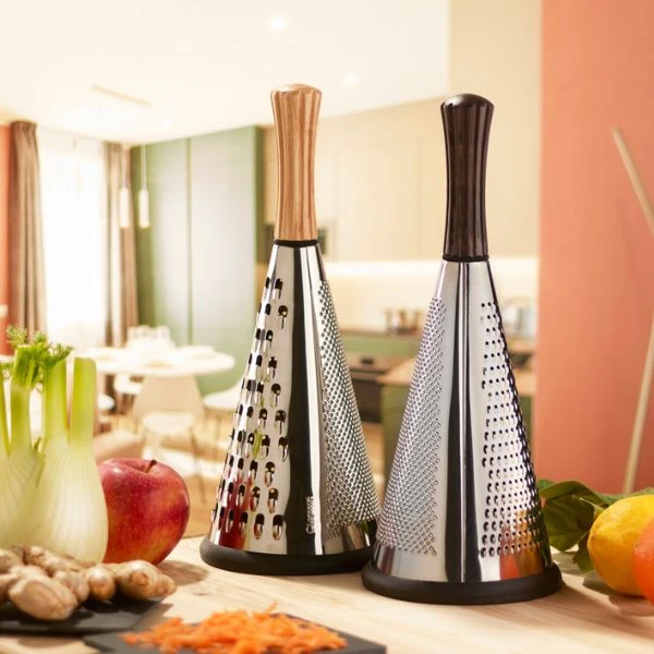 Legnoart PLEATS Multireibe mit Griff aus dunkler Esche LECGMD by Legnoart color Svart