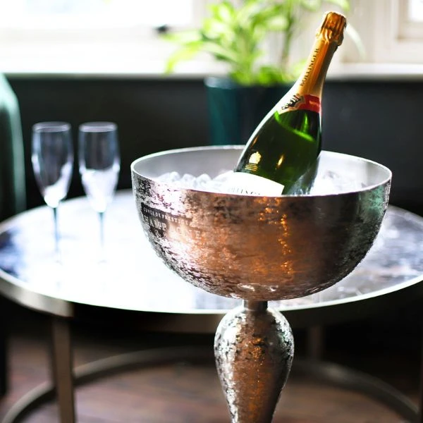 Luxus Champagnerkühler mit Ständer aus Edelstahl 40851 by Drink color Svart