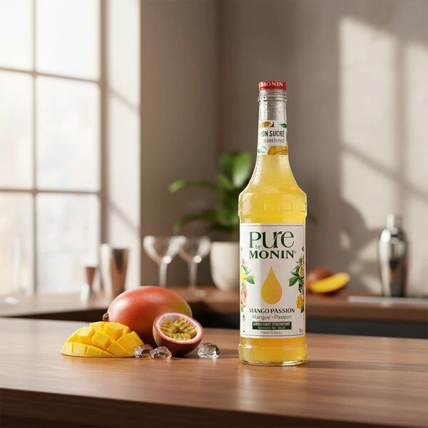 Monin Pure Mango/Passion FL 70 50000122 by MONIN color Svart