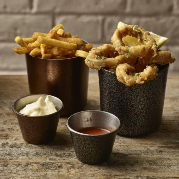 Genware Ramekin aus Edelstahl – Gehämmertes Silber, 2,5 oz / 7 cl RAMH2S by Genware color Svart