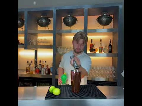Foamy Mai Tai - DrinksPakke