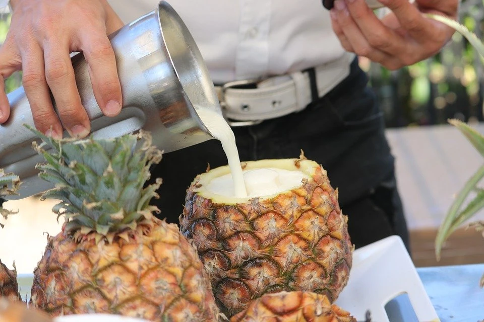 Selbst gestalten Sie Ihre eigene Piña Colada und machen Sie sie einzigartig