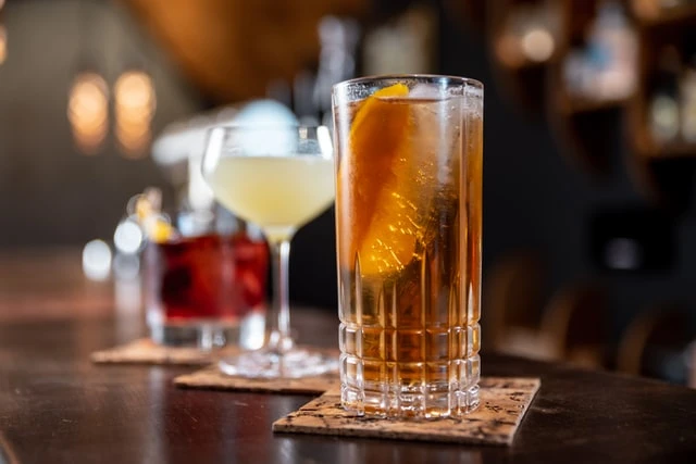 Leitfaden für Cocktailgläser - in welchem Glas sollten Ihre Cocktails serviert werden?