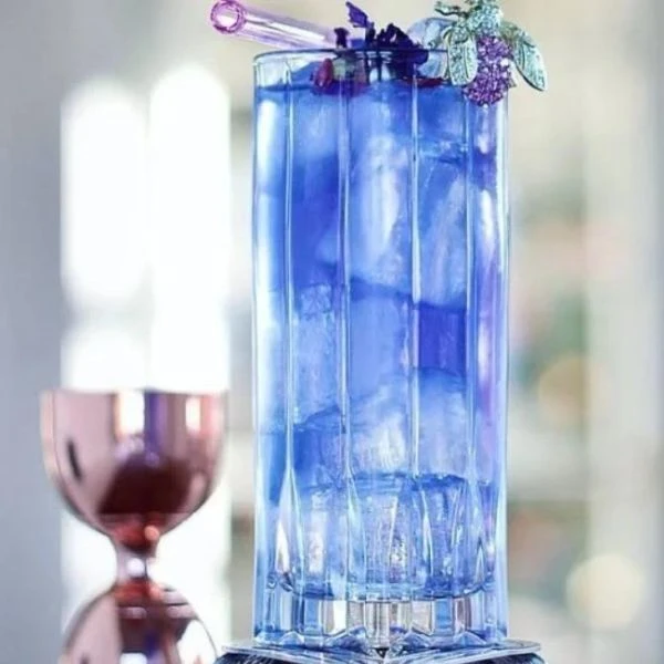 Cocktailrezept für Eisbär / Blue Lagoon